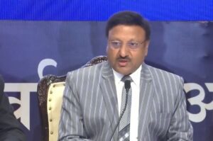 (मुख्य चुनाव आयुक्त राजीव कुमार)